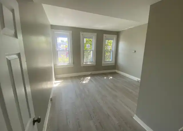 Property at 1432 N Fulton Ave Unit 1, Baltimore, MD, 21217, 2 beds, 1 bath, [object Object]