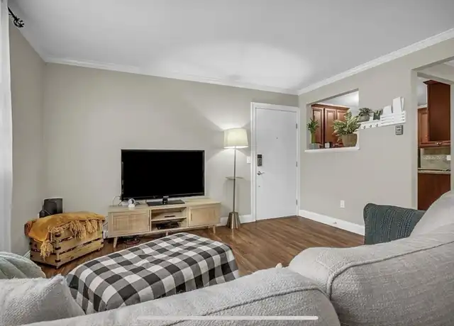 Property at 47 Alvarado Ave Unit 2B, Worcester, MA, 01604, 2 beds, 1 bath, [object Object]