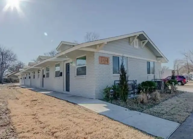 Property at 2420 E 8th St Unit 01, Tulsa, OK, 74104, 1 bed, 1 bath, [object Object]