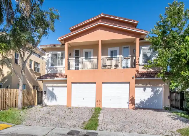Property at 819 SW 7th Ave, Fort Lauderdale, FL, 33315, 4 beds, 4.5 baths, [object Object]
