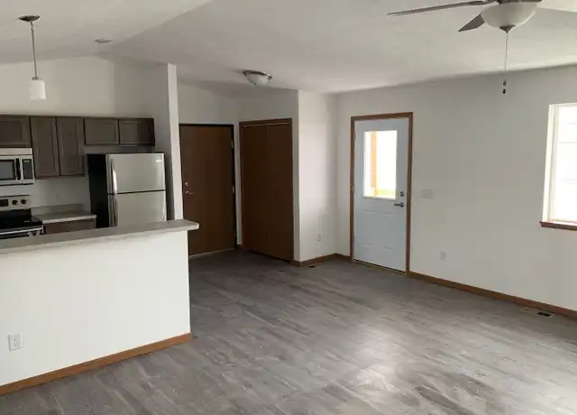 Property at 100 E High Pointe St Unit 100-07, Tea, SD, 57064, 2 beds, 1 bath, [object Object]
