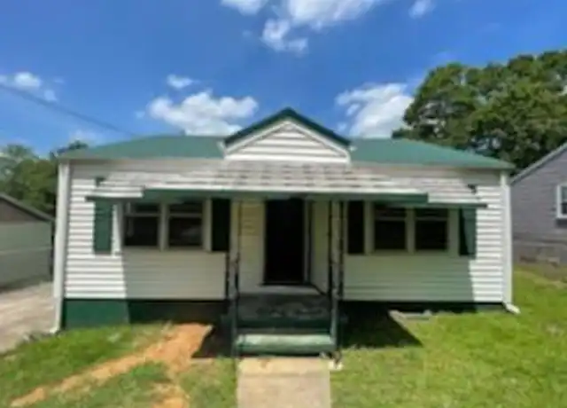 Property at 914 Luttrell St, Oxford, AL, 36203, 2 beds, 1 bath, [object Object]