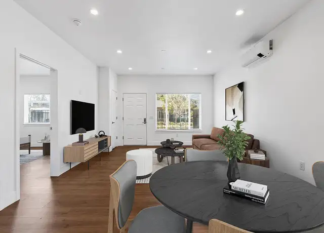 Photo of 2600 W Rumble Rd, Modesto, CA 95350