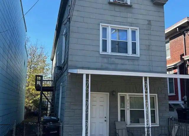Property at 2319 Chickasaw St Unit 2, Cincinnati, OH, 45219, 3 beds, 1 bath, [object Object]
