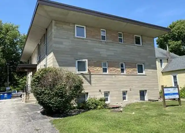 Property at 311 S Prairie St Unit 11, Champaign, IL, 61820, 2 beds, 2 baths, [object Object]