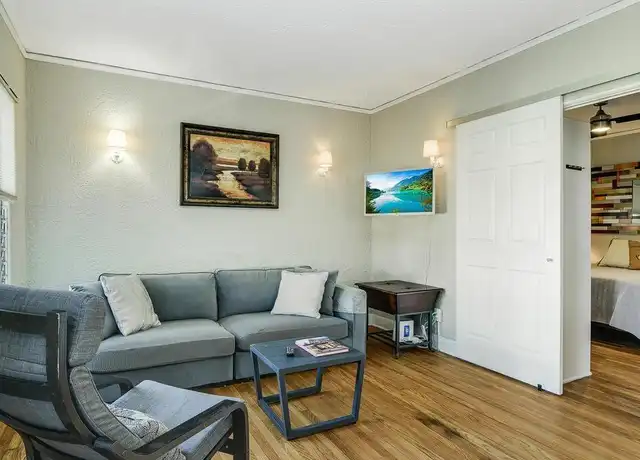 Property at 952 C Ave, Coronado, CA, 92118, 1 bed, 1 bath, [object Object]