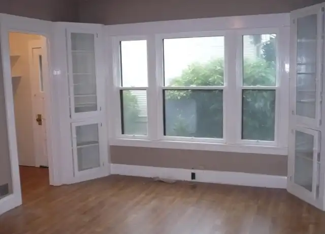 Property at 427 SW 5th St Unit 1/2, Corvallis, OR, 97333, 1 bed, 1 bath, [object Object]