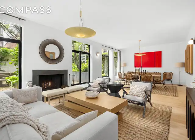 Property at 134 Charles St, New York, NY, 10014, 3 beds, 3 baths, [object Object]