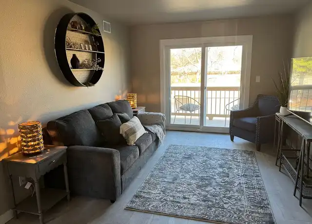 Property at West End Apartments - 2430 W 3rd St, Bloomington, IN, 47404, 1-2 bed, 1 bath, [object Object]