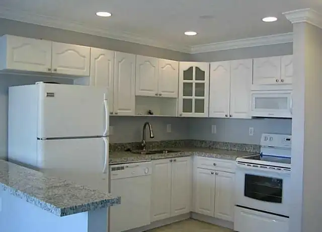 Property at 2850 NE 32nd St, Fort Lauderdale, FL, 33306, 1 bed, 1 bath, [object Object]