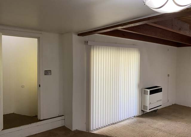 Photo of 23711 Bowl Rd Unit B, Crestline, CA 92325