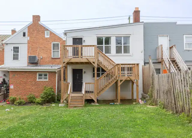 Property at 212 W Burke St Unit b, Martinsburg, WV, 25401, 2 beds, 1 bath, [object Object]