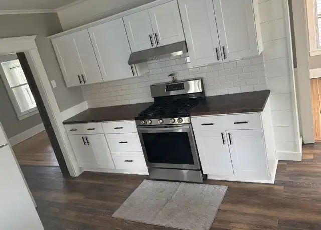 Property at 9 Massachusetts Ave Unit 2, Chicopee, MA, 01013, 2 beds, 1 bath, [object Object]
