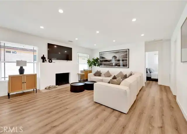 Property at 10725 Genesta Ave, Granada Hills, CA, 91344, 2 beds, 1.5 baths, [object Object]