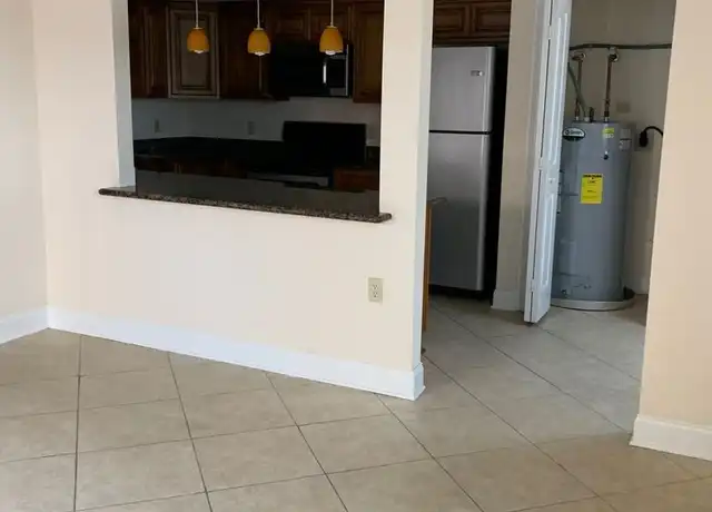 Property at Beautiful & Spacious Apartments in the Heart of Metairie! - 4020 Hessmer Ave, Metairie, LA, 70002, 1 bed, 1 bath, [object Object]