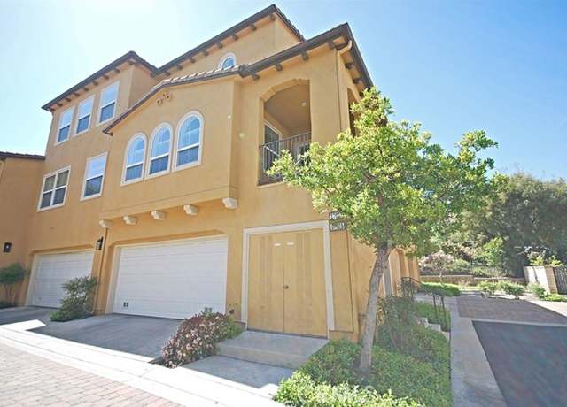 Photo of 27057 Fairway Ln, Valencia, CA 91381