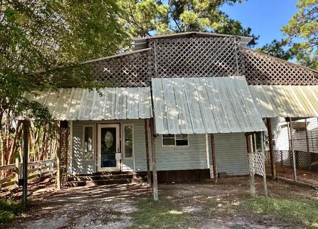 Property at 12096 Canal St, Willis, TX, 77318, 2 beds, 1 bath, [object Object]