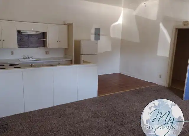 Property at 242 Washington St Unit 107, Gooding, ID, 83330, 0 beds, 1 bath, [object Object]