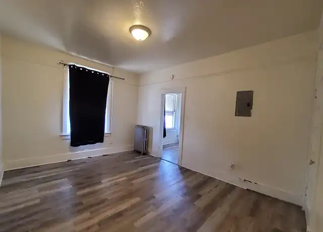 Property at 242 Washington St Unit 107, Gooding, ID, 83330, 0 beds, 1 bath, [object Object]