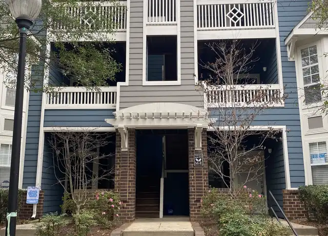 Property at 2210 Sumner Green Ave Unit R, Charlotte, NC, 28203, 2 beds, 2 baths, [object Object]