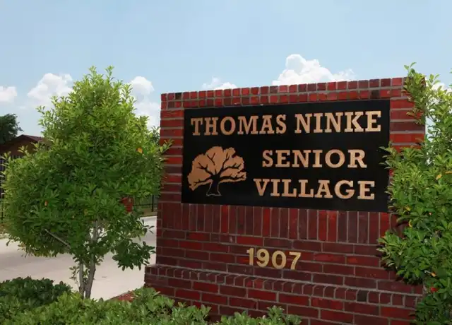 Property at 1907 Lova Dr Unit 101, Victoria, TX, 77901, 1 bed, 1 bath, [object Object]
