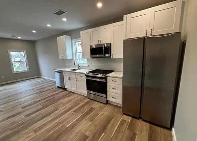 Property at 443 2nd Ave Unit 2, Lyndhurst, NJ, 07071, 2 beds, 1 bath, [object Object]