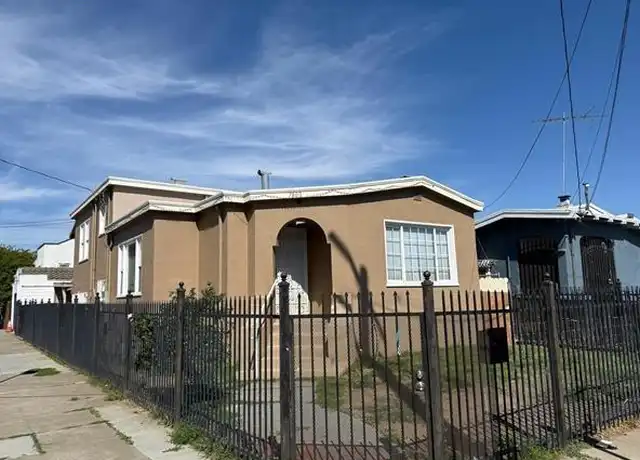 Property at 7800 Lockwood St, Oakland, CA, 94621, 3 beds, 2 baths, [object Object]