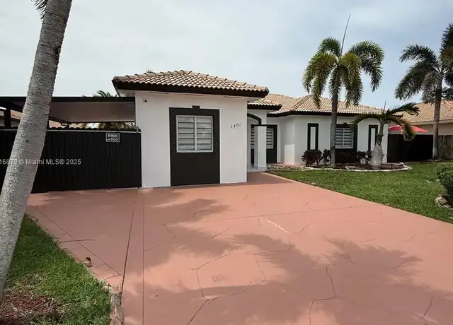 Property at 1407 SE 6th St Unit 2, Homestead, FL, 33033, 1 bed, 1 bath, [object Object]
