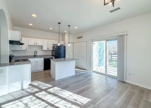 Photo of 12726 Jasmine Ct, Thornton, CO 80602