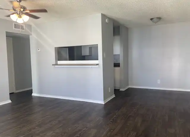 Property at 1809 W Schunior St Unit 0112, Edinburg, TX, 78541, 2 beds, 2 baths, [object Object]