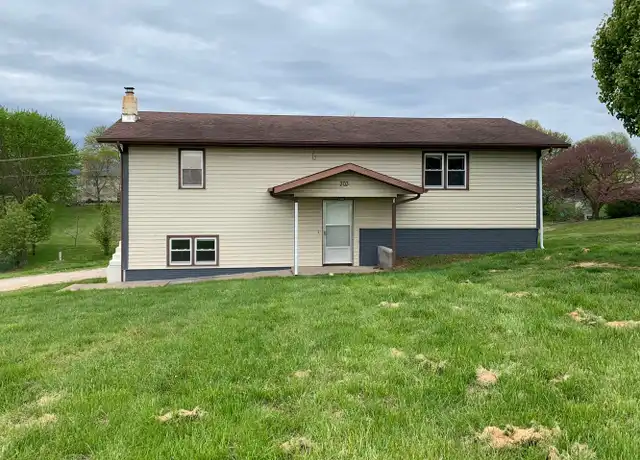 Property at 703 N 36th St, Nixa, MO, 65714, 3 beds, 2.5 baths, [object Object]