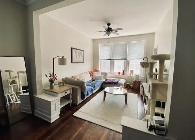 Property at 2246 W Armitage Ave, Chicago, IL, 60647, 2 beds, 1 bath, [object Object]