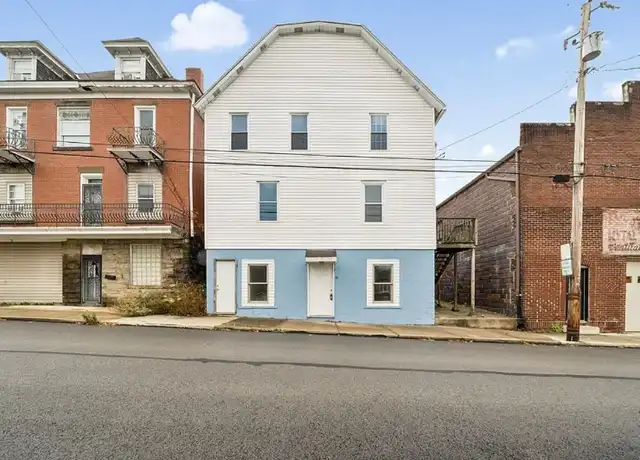 Property at 39 Madison Ave Unit B, Greensburg, PA, 15601, 3 beds, 1 bath, [object Object]