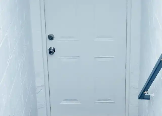 Property at 105 Arundel Corporation Rd, Glen Burnie, MD, 21060, 2 beds, 1 bath, [object Object]