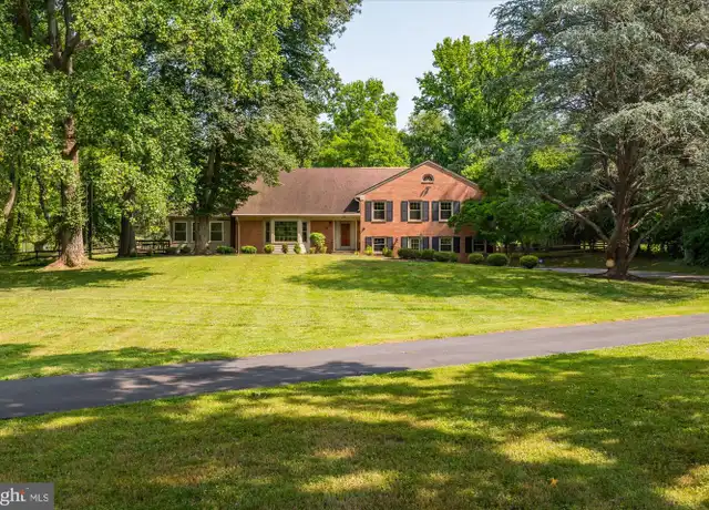 Property at 10120 Chapel Rd, Potomac, MD, 20854, 4 beds, 3.5 baths, [object Object]