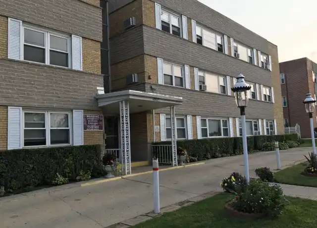 Property at 4937 Church St Unit 3B, Skokie, IL, 60077, 1 bed, 1 bath, [object Object]
