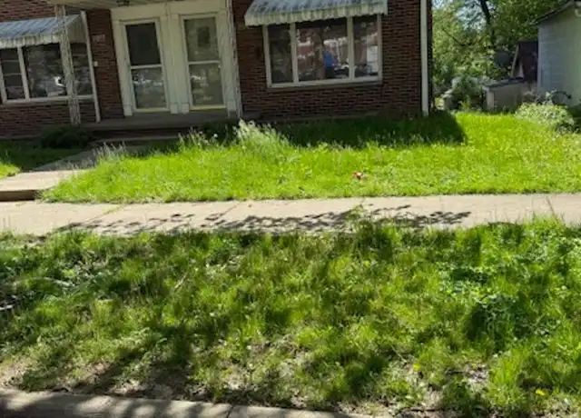 Property at 256 Pioneer St, Akron, OH, 44305, 2 beds, 1 bath, [object Object]