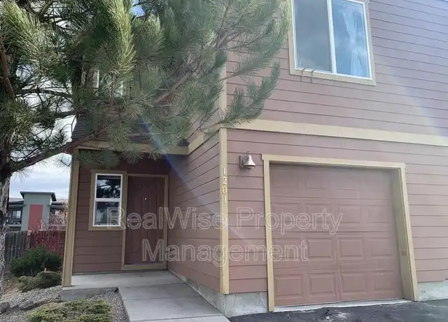 Property at 1201 SW 27th St, Redmond, OR, 97756, 3 beds, 2.5 baths, [object Object]