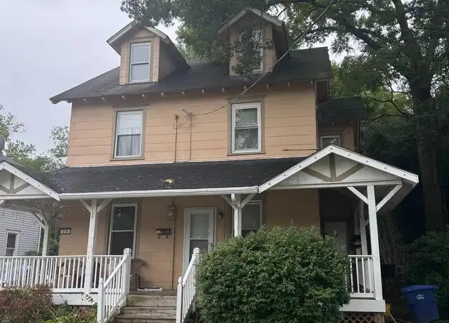 Property at 319 Walnut St, Delanco, NJ, 08075, 1 bed, 1 bath, [object Object]
