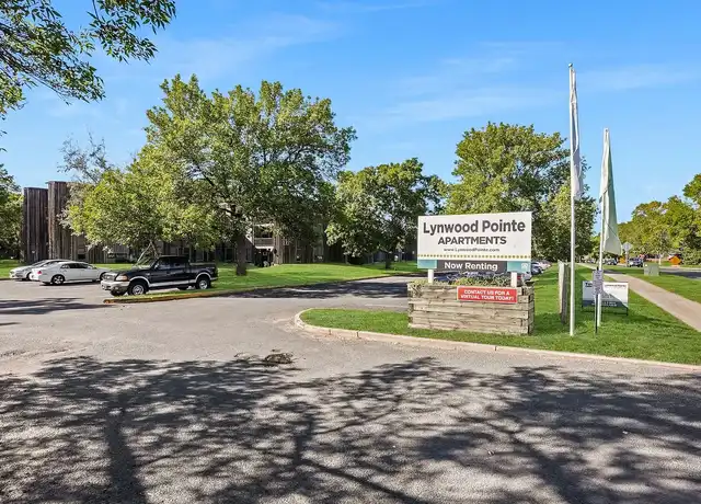Property at Lynwood Pointe - 6925 N Humboldt Ave, Brooklyn Center, MN, 55430, 1-2 bed, 1 bath, [object Object]