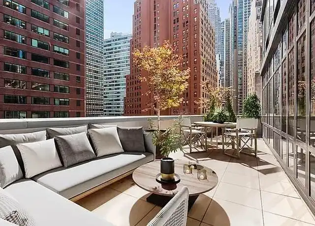 Property at 29 Cliff St Unit 7B, New York, NY, 10038, 2 beds, 2 baths, [object Object]