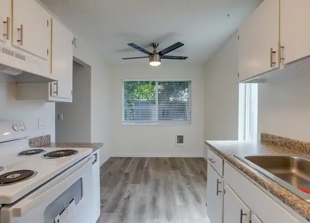 Property at Park Place - 11555 SW 88th Ave, Portland, OR, 97223, 1 bed, 1 bath, [object Object]