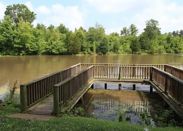 Property at Nantucket Harbor - 4650 Lakeshore Dr, Shreveport, LA, 71109, 1-2 bed, 1-2 bath, [object Object]