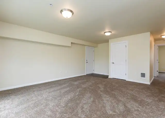 Property at Pacific Manor Apartments - 7611 Pacific Ave, Tacoma, WA, 98408, 2 beds, 1-1.5 bath, [object Object]