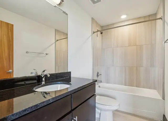 Photo of 507 High St, Portsmouth, VA 23704