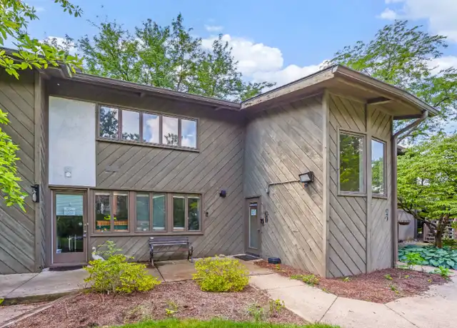 Property at 2109 W 5th Ave, Columbus, OH, 43212, 2 beds, 1 bath, [object Object]