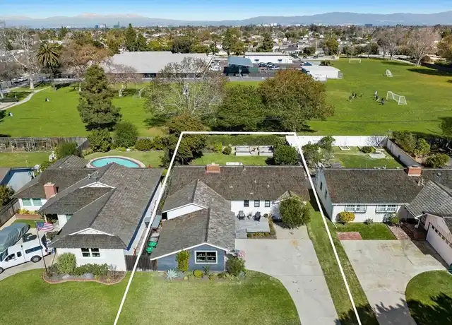 Property at 420 Cabrillo St, Costa Mesa, CA, 92627, 3 beds, 2 baths, [object Object]