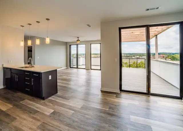 Property at 116 W Mishawaka Ave Unit 509, Mishawaka, IN, 46545, 3 beds, 2 baths, [object Object]