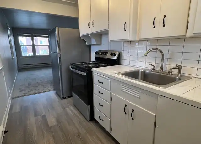 Property at 4717 44th Ave SW, Seattle, WA, 98116, 1 bed, 1 bath, [object Object]