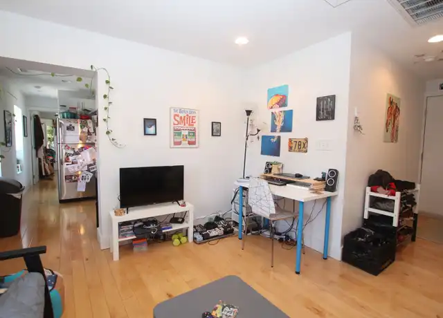 Property at 5226 Ridge Ave Unit 3F, Philadelphia, PA, 19128, 1 bed, 1 bath, [object Object]